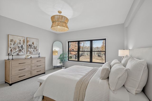 973 200th Avenue NW, Cedar, MN 55011