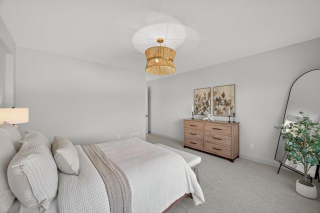 973 200th Avenue NW, Cedar, MN 55011