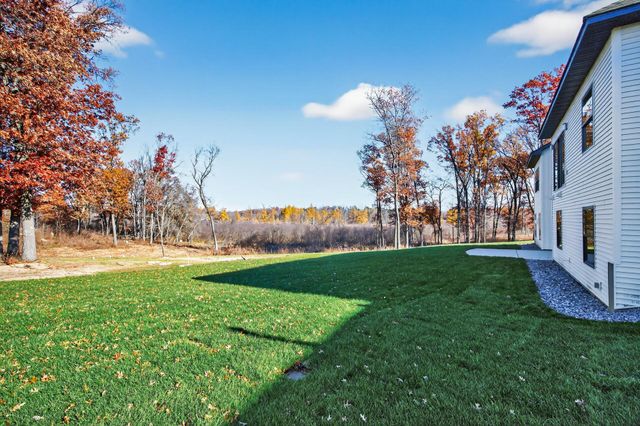 973 200th Avenue NW, Cedar, MN 55011