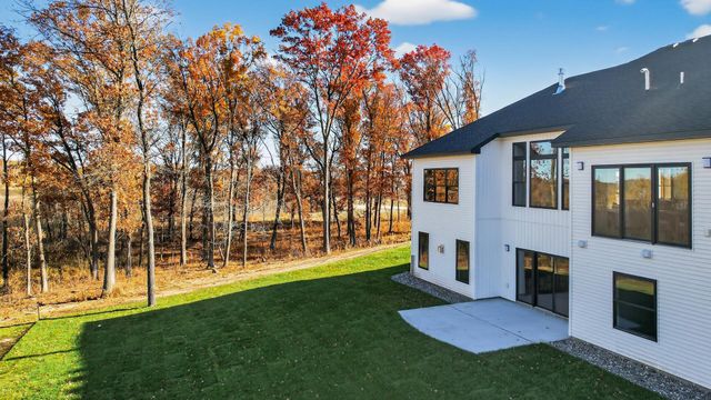 973 200th Avenue NW, Cedar, MN 55011