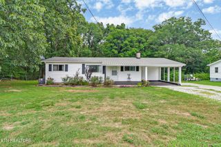 957 Allardt Highway, Jamestown, TN 38556