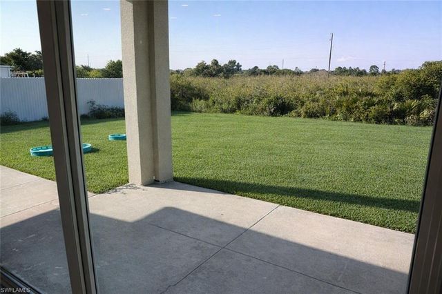 2819 71st ST W, Lehigh Acres, FL 33971