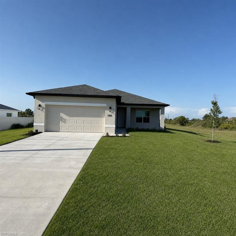 2819 71st ST W, Lehigh Acres, FL 33971