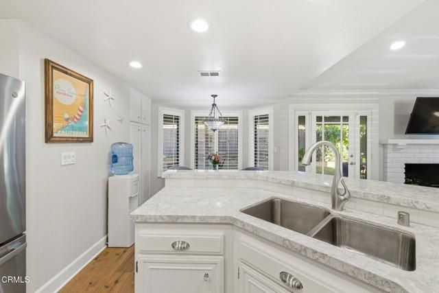 2470 Warbler Avenue, Ventura, CA 93003