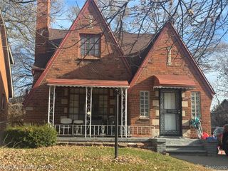 15488 Sorrento Street, Detroit, MI 48227