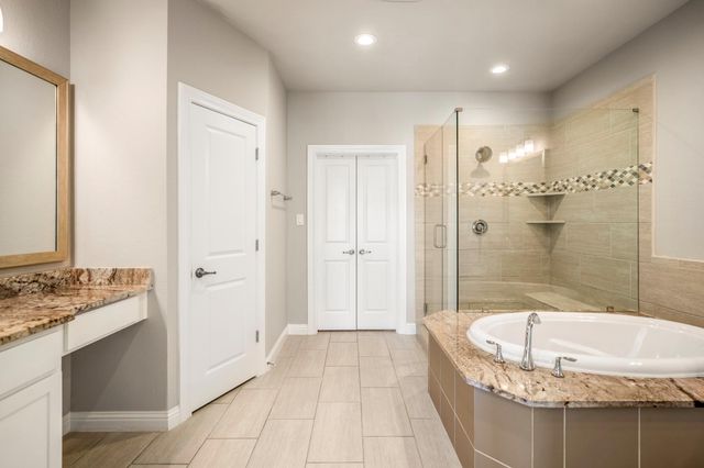 8422 Oak Leaf Point Drive, Houston, TX 77055