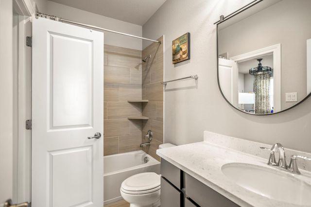 8422 Oak Leaf Point Drive, Houston, TX 77055