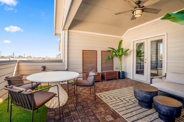 8422 Oak Leaf Point Drive, Houston, TX 77055