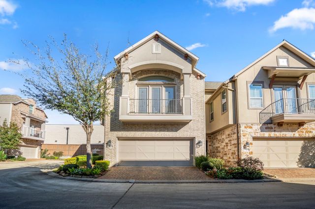 8422 Oak Leaf Point Drive, Houston, TX 77055