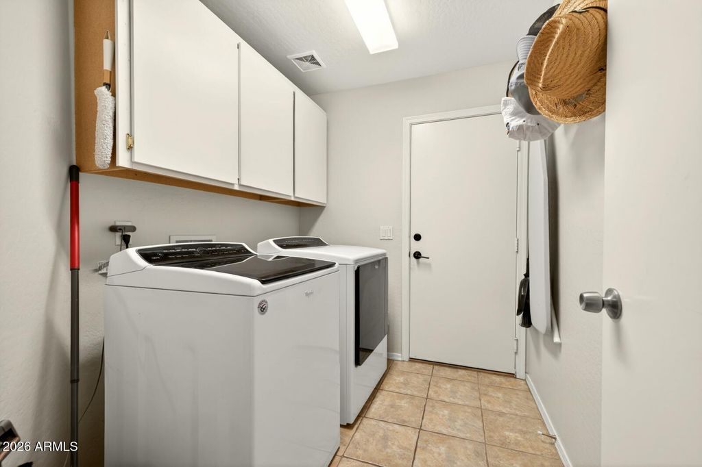 Image 18 of property listing at 9204 E CEDAR BASIN Lane E, Gold Canyon, AZ 85118