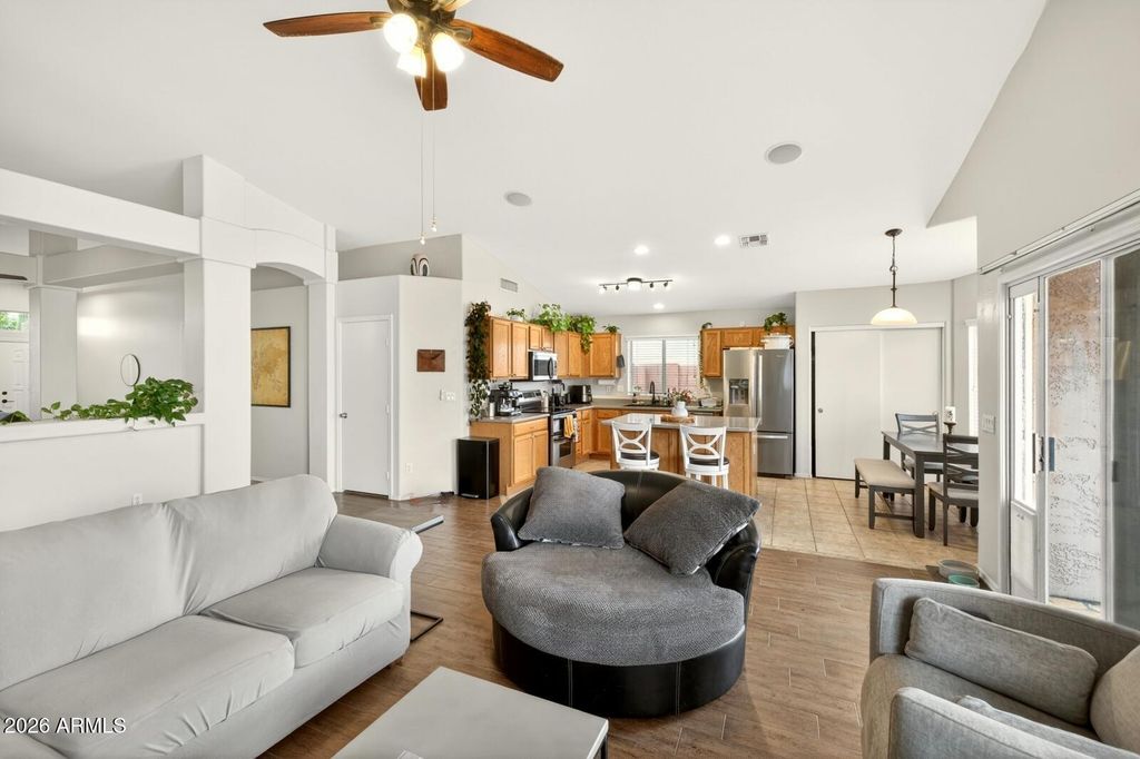 Image 7 of property listing at 9204 E CEDAR BASIN Lane E, Gold Canyon, AZ 85118