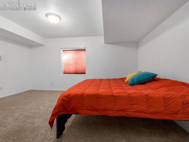 14 Full Moon Court, Pueblo, CO 81001