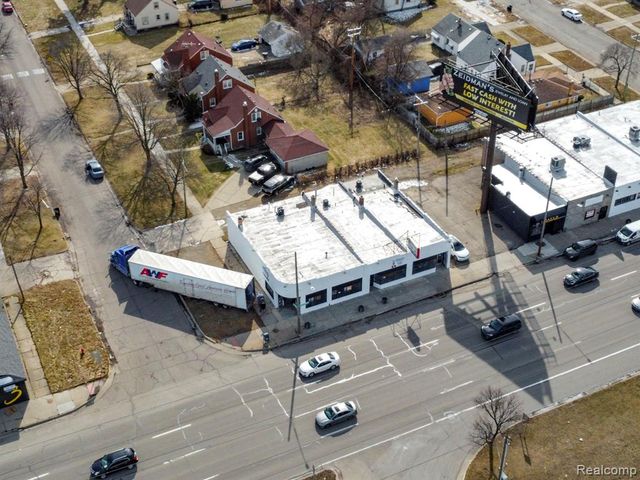 12744 E 8 Mile Road, Detroit, MI 48205