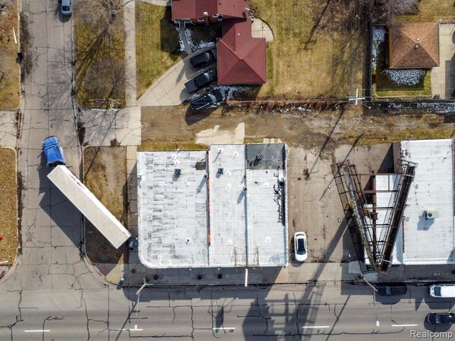 12744 E 8 Mile Road, Detroit, MI 48205