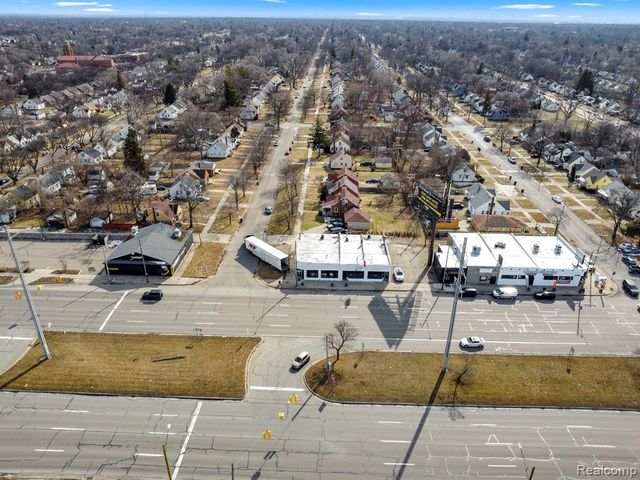 12744 E 8 Mile Road, Detroit, MI 48205