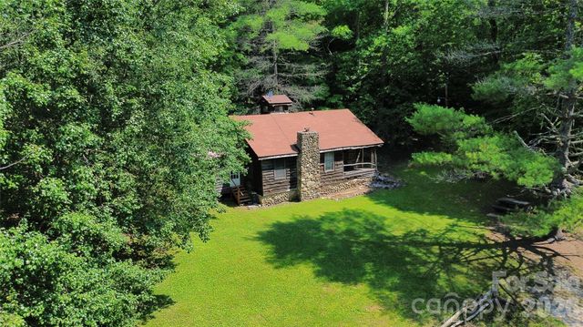 8340 Hwy 90 Highway, Collettsville, NC 28611