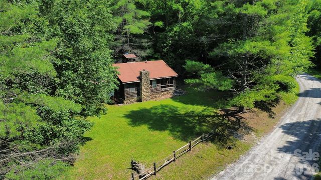 8340 Hwy 90 Highway, Collettsville, NC 28611