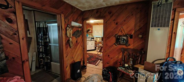 8340 Hwy 90 Highway, Collettsville, NC 28611