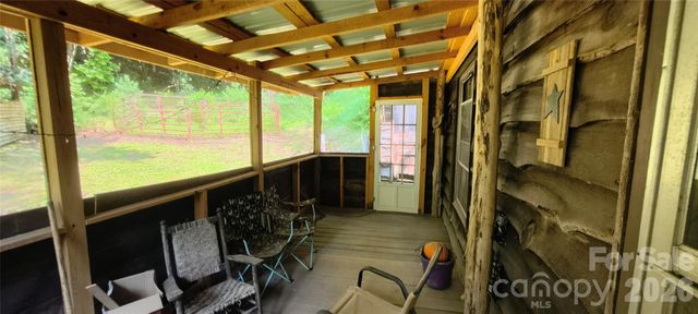 8340 Hwy 90 Highway, Collettsville, NC 28611