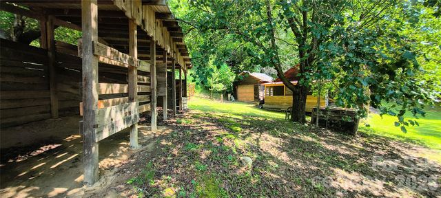 8340 Hwy 90 Highway, Collettsville, NC 28611