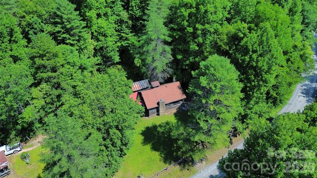 8340 Hwy 90 Highway, Collettsville, NC 28611