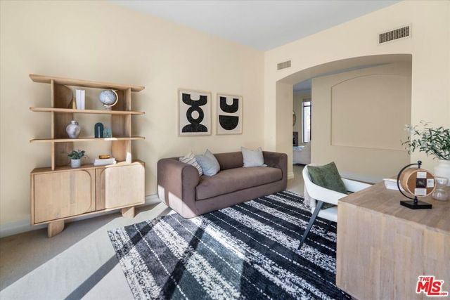 11847 Gorham Avenue 403, Los Angeles, CA 90049