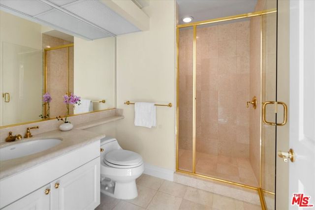 11847 Gorham Avenue 403, Los Angeles, CA 90049
