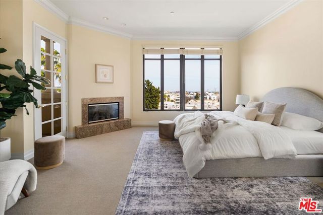 11847 Gorham Avenue 403, Los Angeles, CA 90049