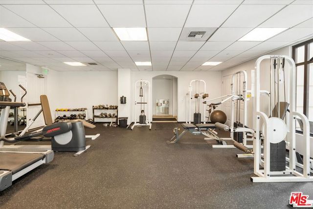 11847 Gorham Avenue 403, Los Angeles, CA 90049
