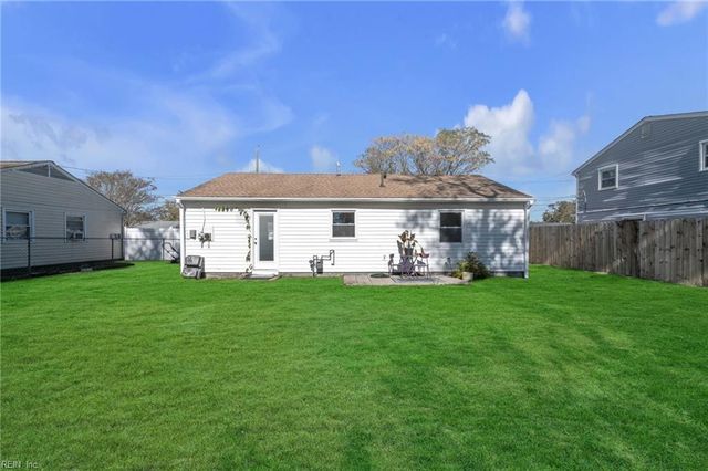 1814 Somerville DR, Hampton, VA 23663