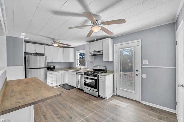 1814 Somerville DR, Hampton, VA 23663