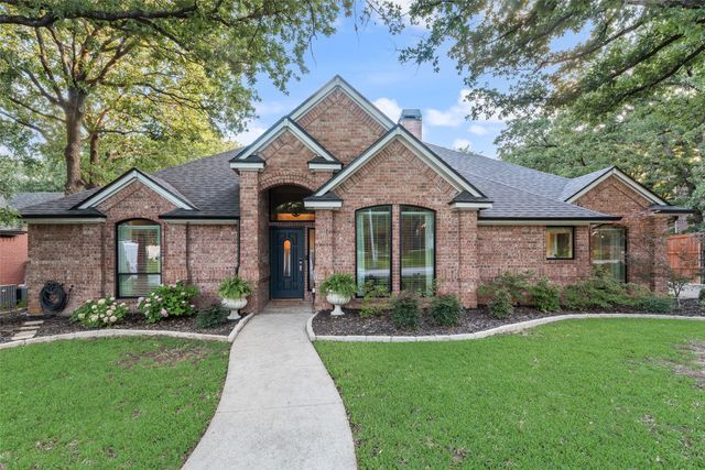 1522 Highland Oaks Drive, Keller, TX 76248