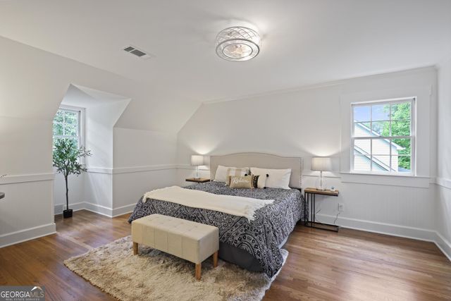 475 Tanacrest Drive, Atlanta, GA 30328
