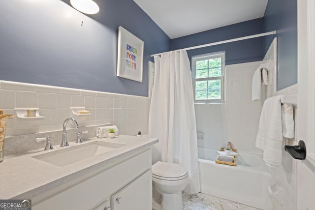 475 Tanacrest Drive, Atlanta, GA 30328
