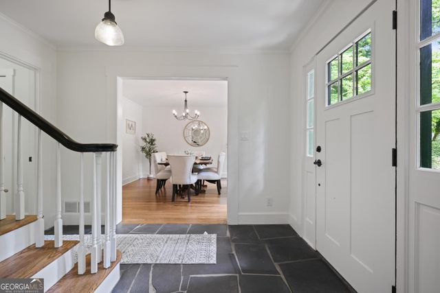 475 Tanacrest Drive, Atlanta, GA 30328