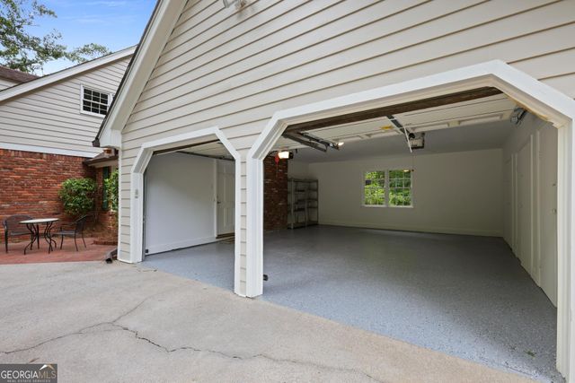 475 Tanacrest Drive, Atlanta, GA 30328