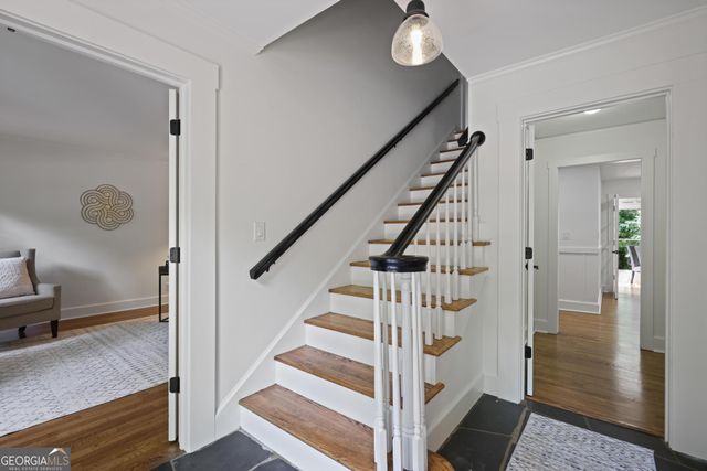 475 Tanacrest Drive, Atlanta, GA 30328