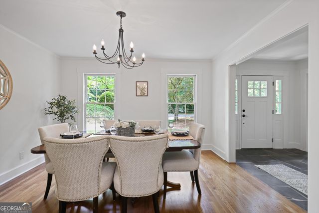 475 Tanacrest Drive, Atlanta, GA 30328