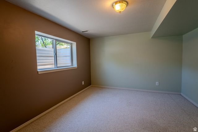11957 S NOELLE RD, Sandy, UT 84092