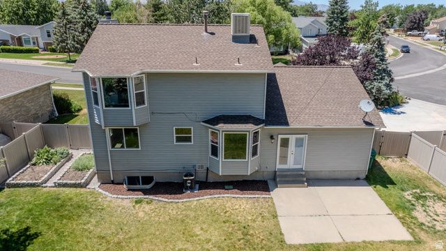 11957 S NOELLE RD, Sandy, UT 84092
