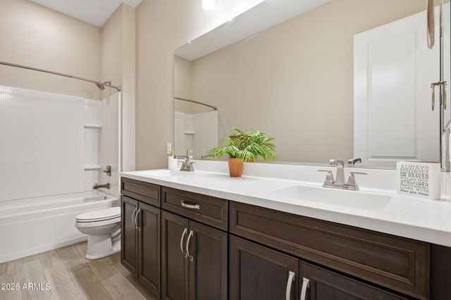 9402 W PATRICK Lane, Peoria, AZ 85383