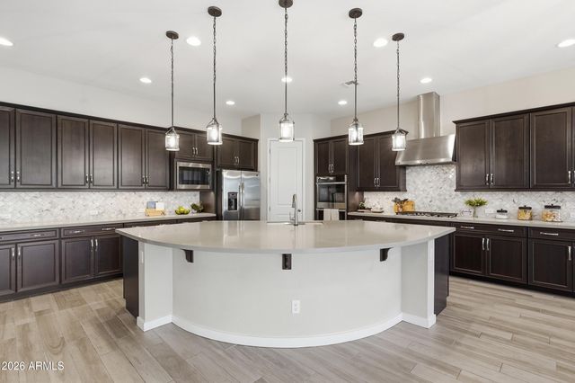 9402 W PATRICK Lane, Peoria, AZ 85383