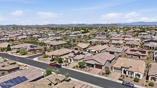 9402 W PATRICK Lane, Peoria, AZ 85383