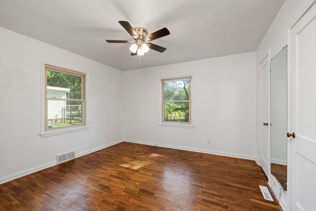 2128 South Glendale Avenue, Springfield, MO 65804