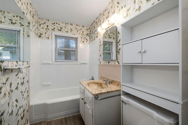 2128 South Glendale Avenue, Springfield, MO 65804