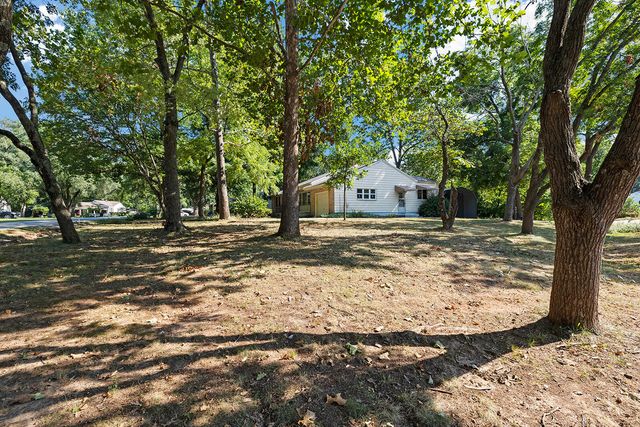 2128 South Glendale Avenue, Springfield, MO 65804
