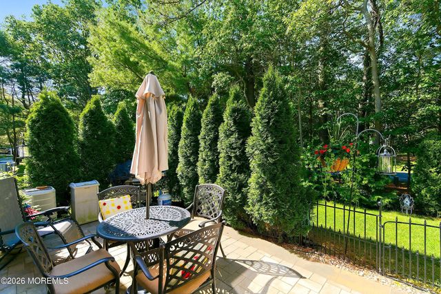 4 April Springs Court, Lakewood, NJ 08701