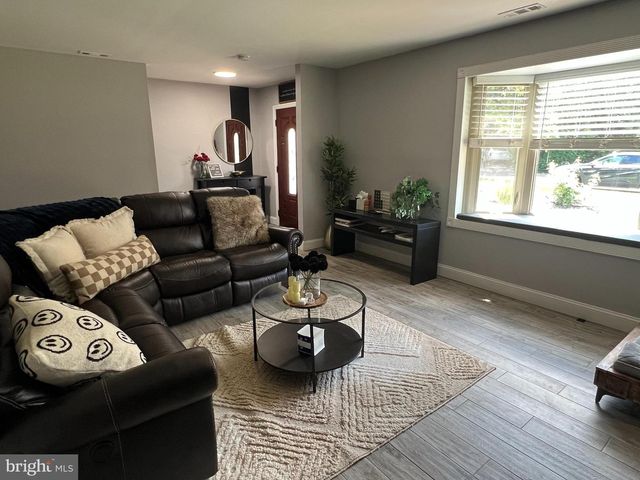 3422 PALACE CT, Merchantville, NJ 08109