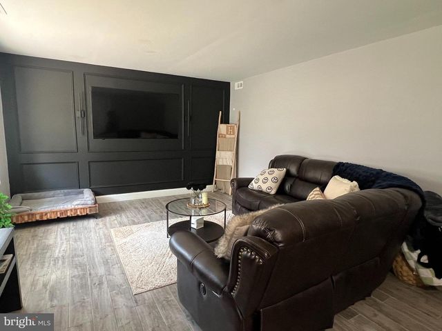 3422 PALACE CT, Merchantville, NJ 08109