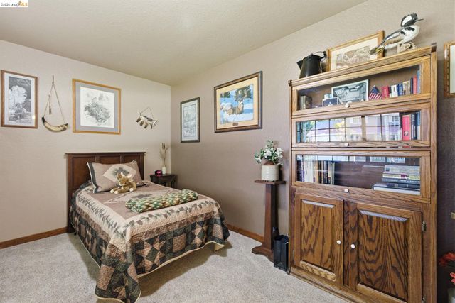 21695 Water Oak Dr, Sonora, CA 95370
